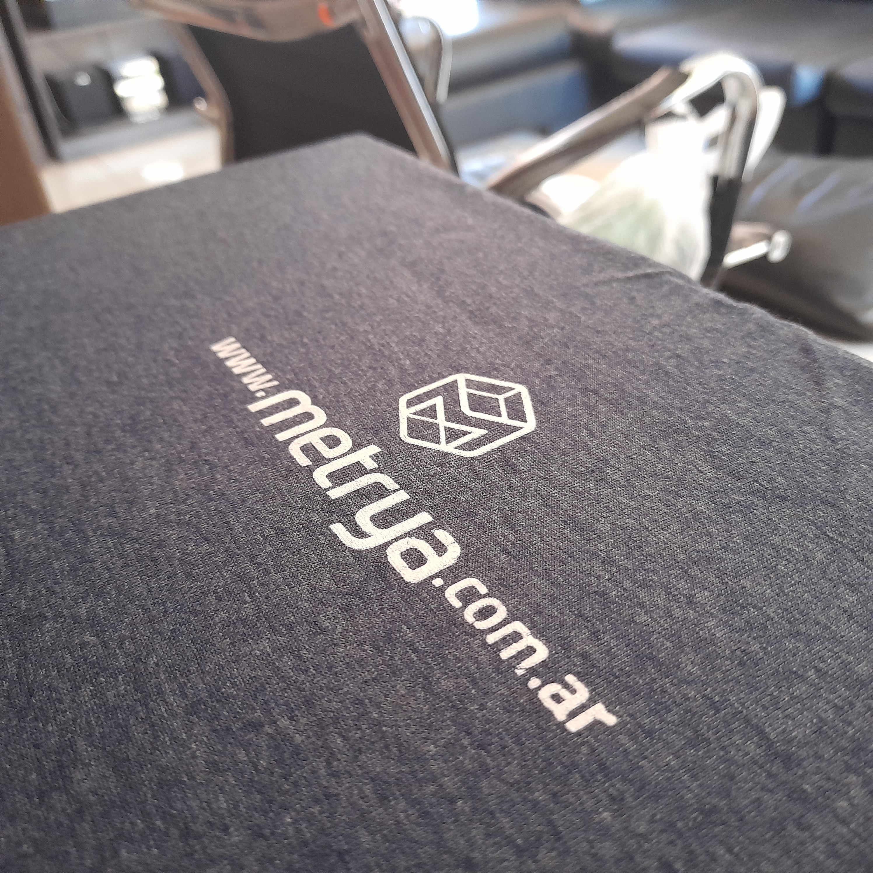 Remeras estampadas personalizadas - imagen 3