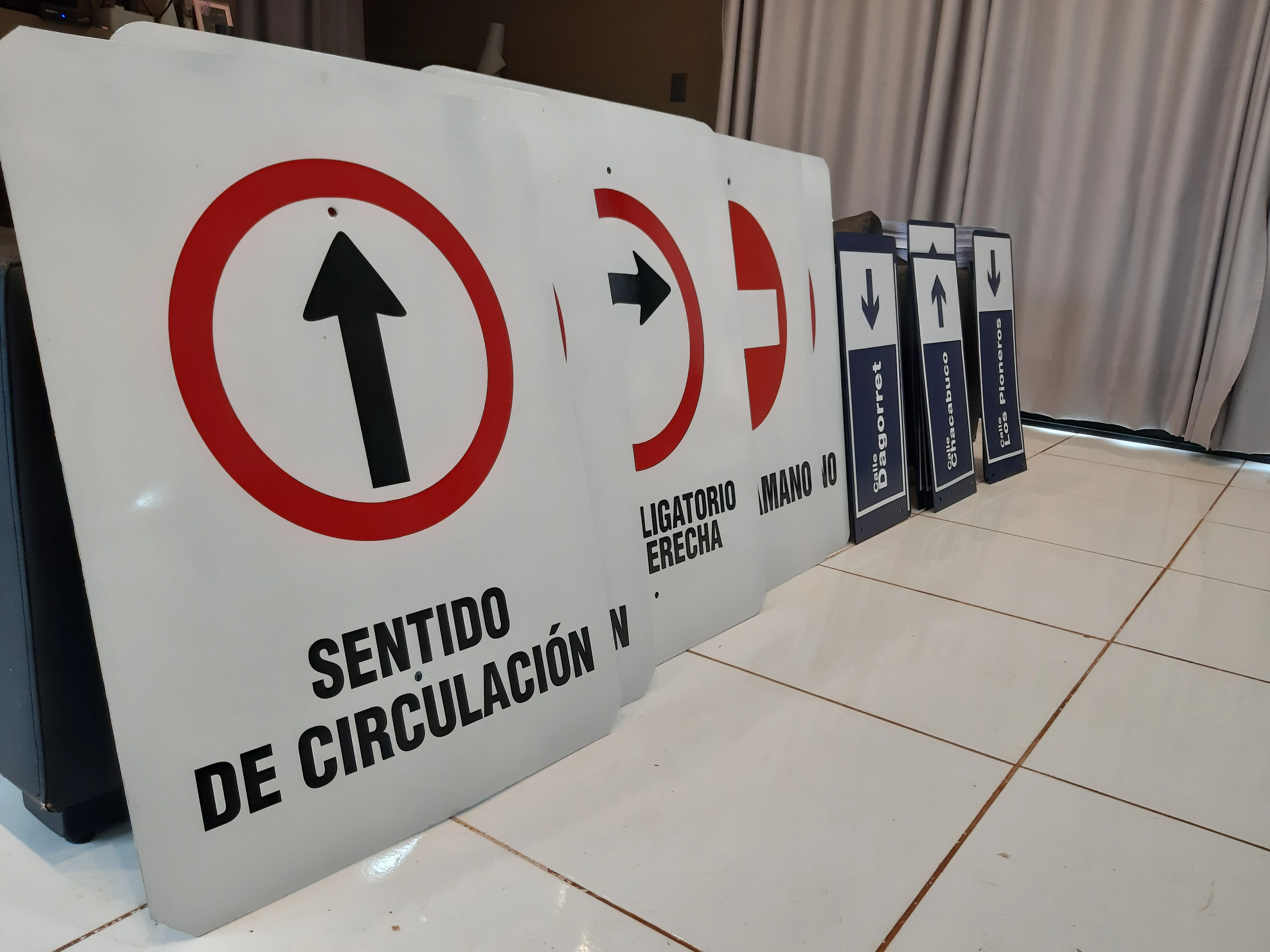 Carteles - imagen 3
